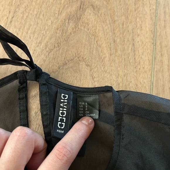 H&M puff sleeve organza - Picture 4 of 6